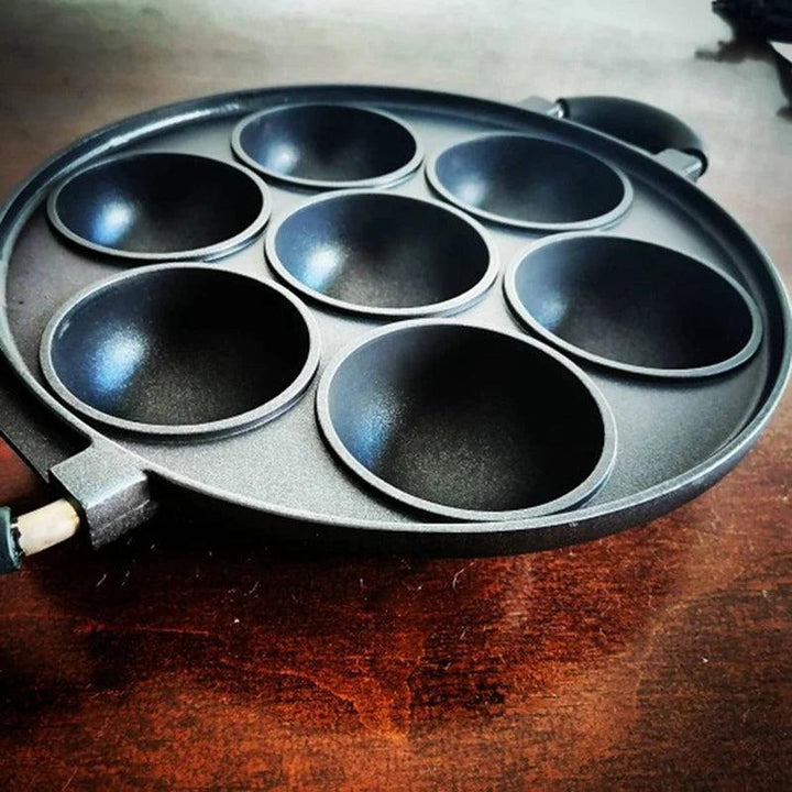 7 Hole Cooking Cake Pan Cast Iron Omelette Pan Non-Stick Cooking Pot Breakfast Egg Cooker Cake Mold Kitchen Cookware Kitchenware - My Store